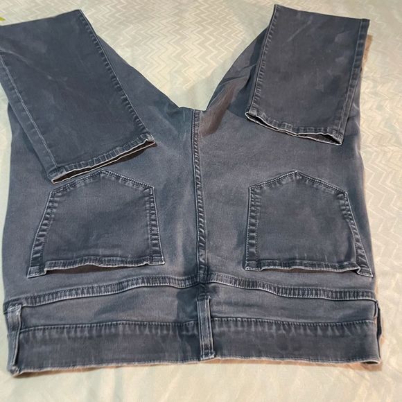 J.Crew Toothpick Chino in Gray, Sz 28, Line new - Picture 6 of 8